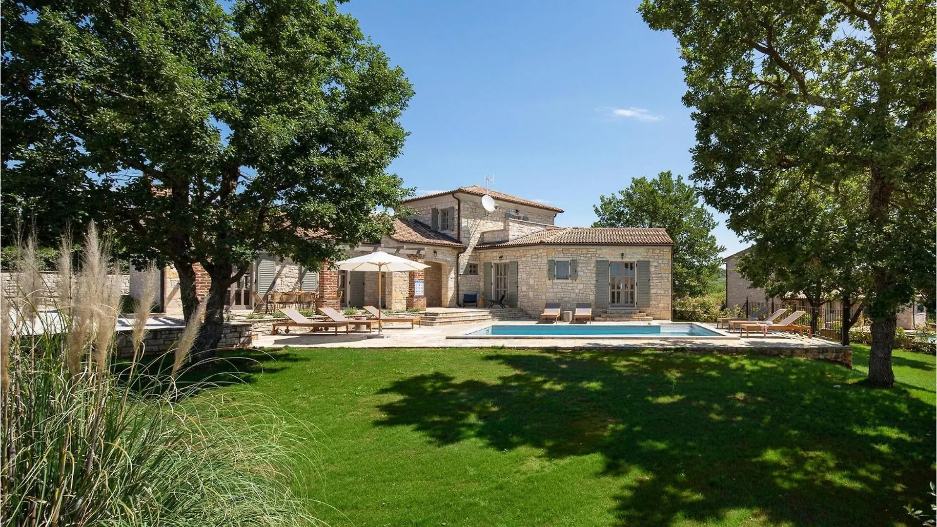 Villa Elli Sveti Lovrec Pazenaticki Holiday home